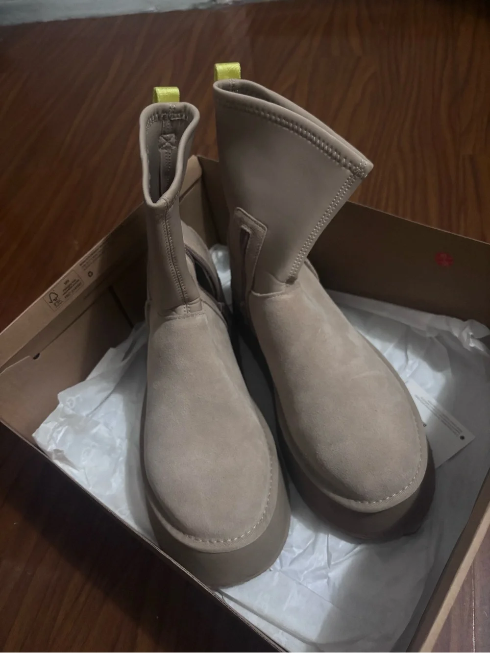 UGG classic dipper - sand